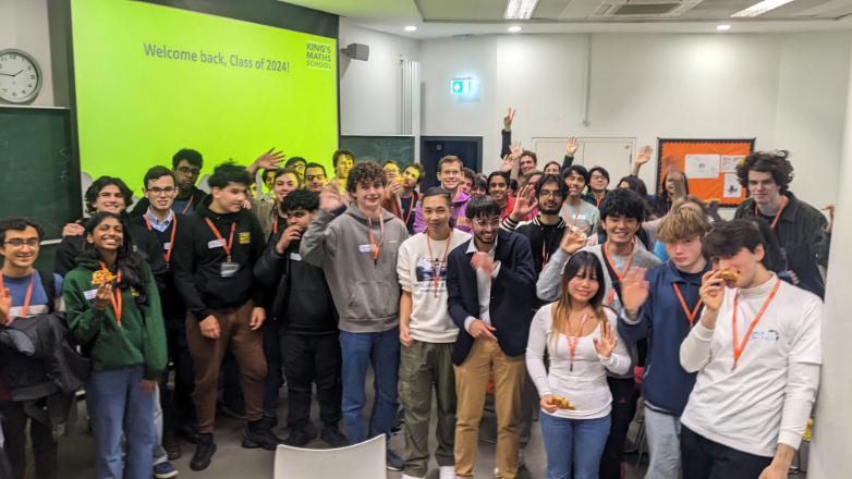 Class of 2024 alumni reunion photo website